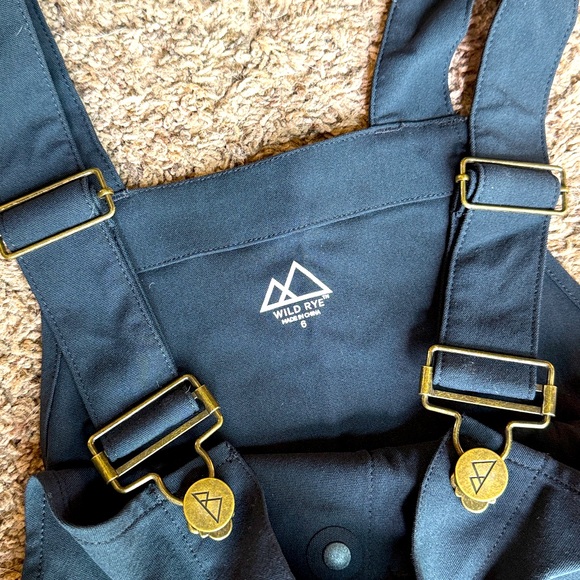 Wild Rye MTB “Eeva short overalls” navy blue, sz. 6 Like new - Picture 8 of 8